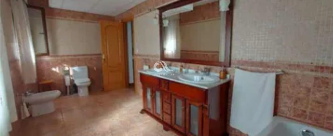 Venta de chalet en Córdoba