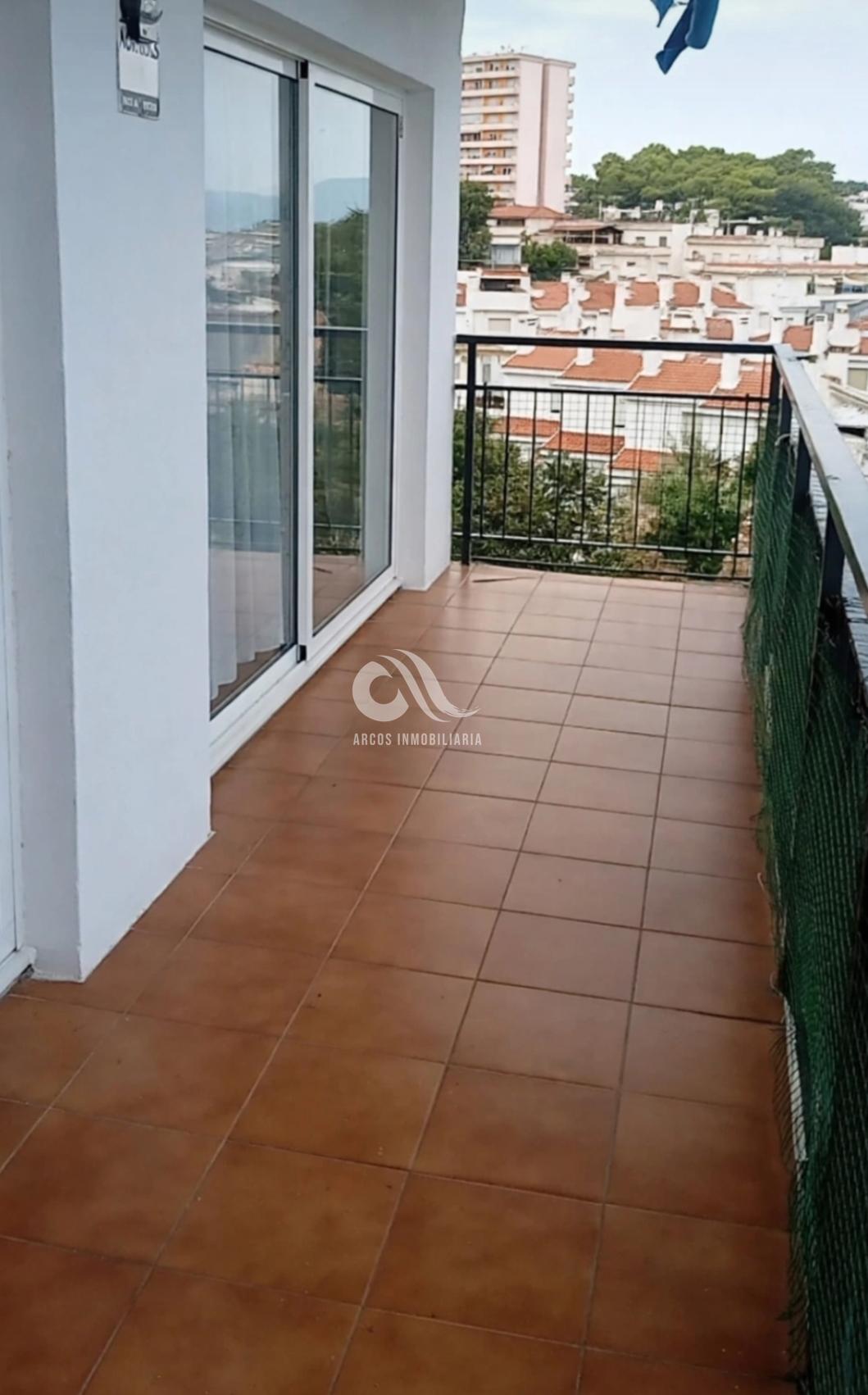Venta de piso en Benalmádena