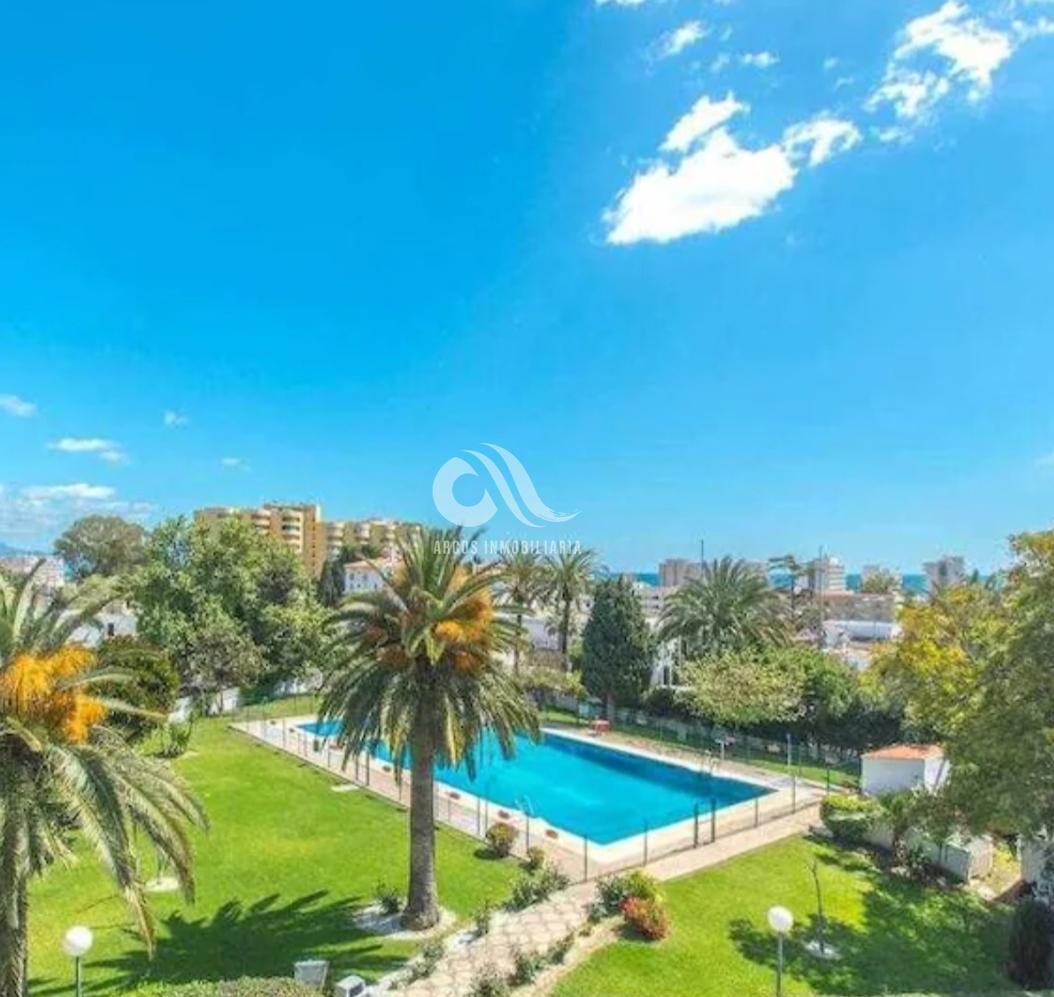 Venta de piso en Benalmádena