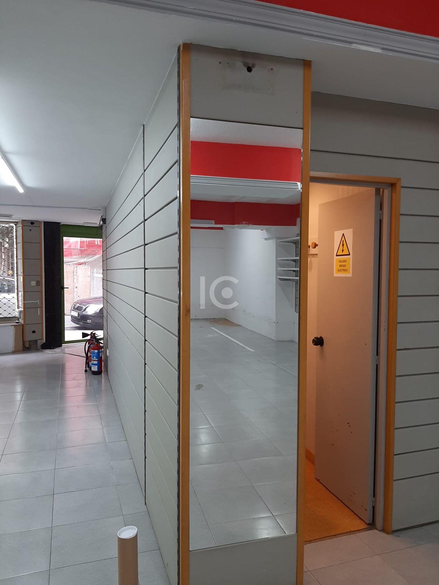 For rent of commercial in Getxo