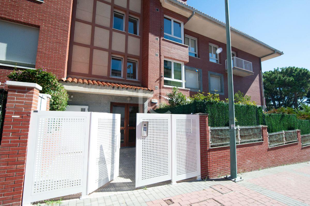 For sale of flat in Getxo