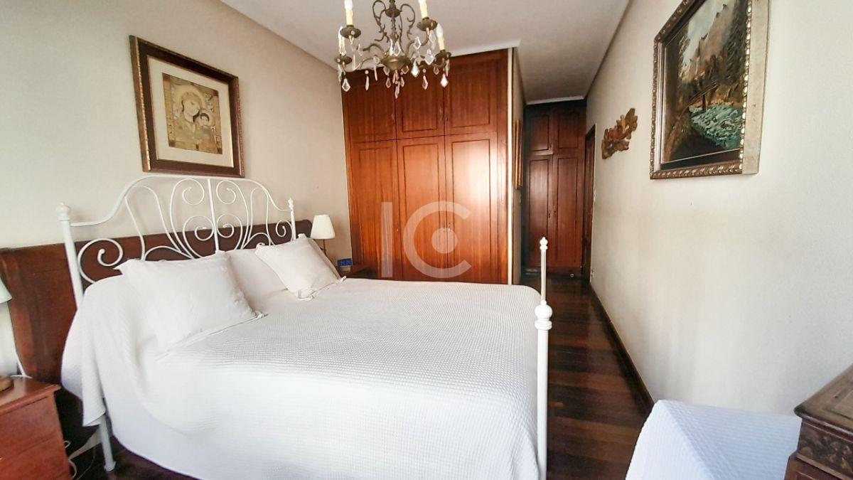 For sale of flat in Getxo