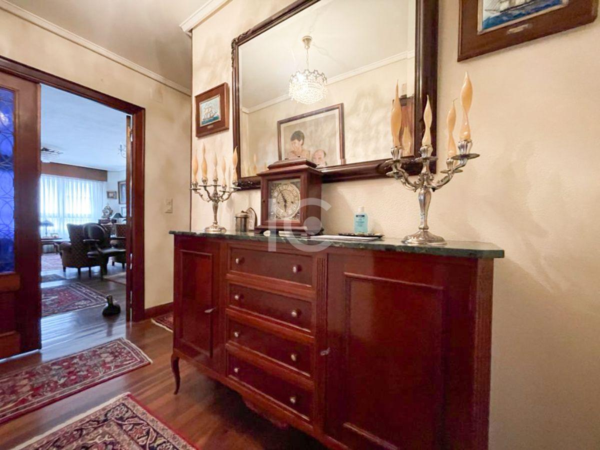 For sale of flat in Getxo