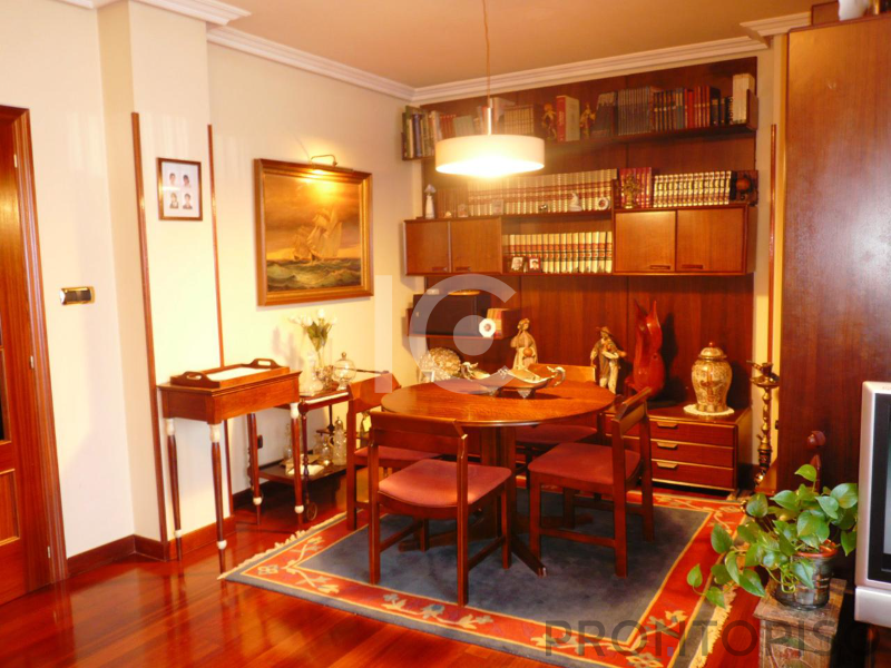 For sale of flat in Getxo
