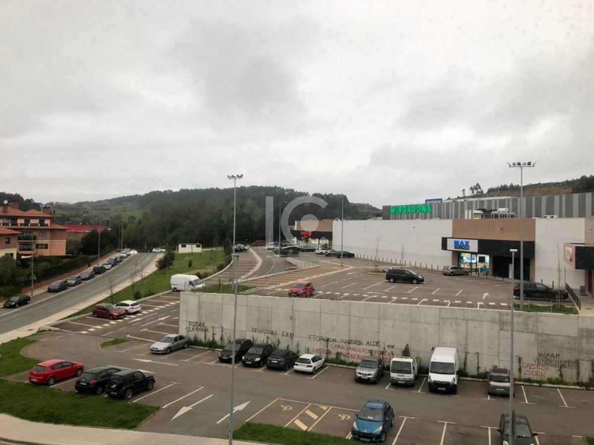 For sale of industrial plant/warehouse in Berango