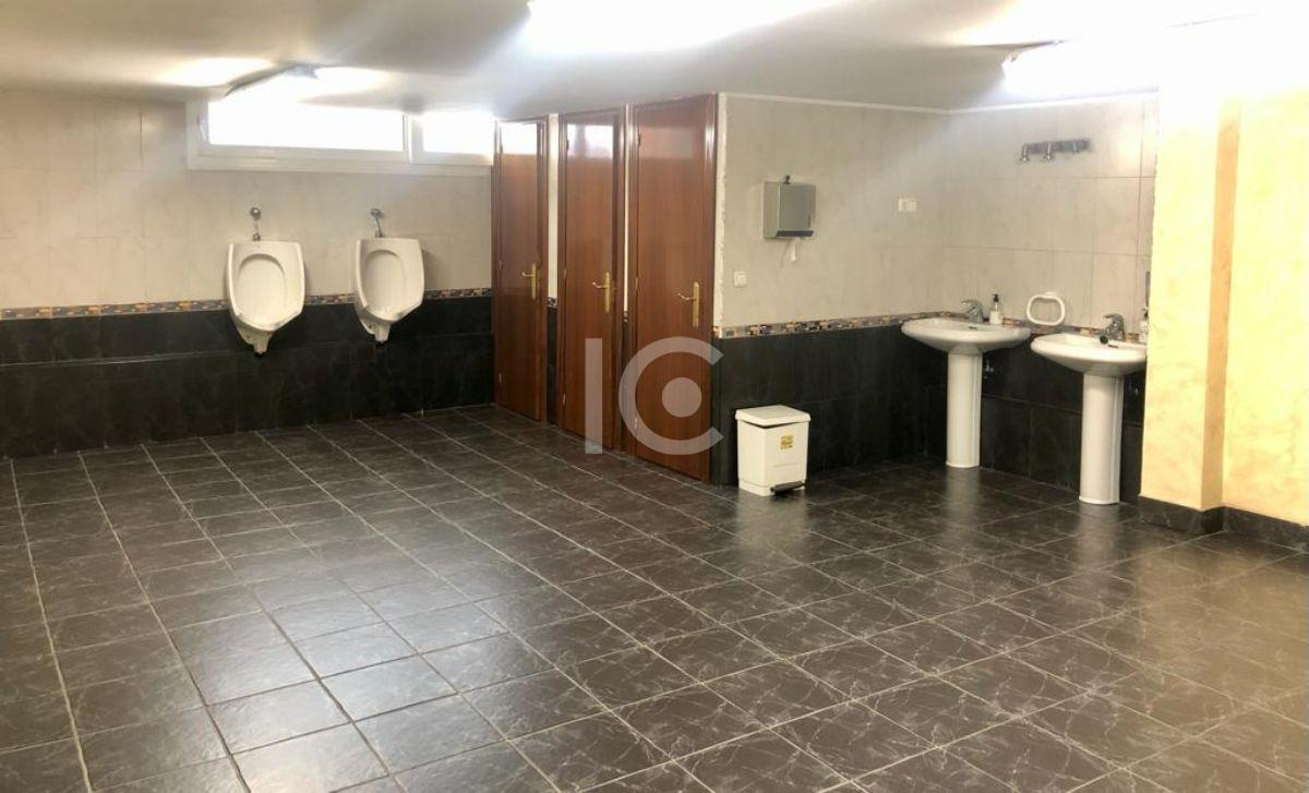 For sale of industrial plant/warehouse in Berango