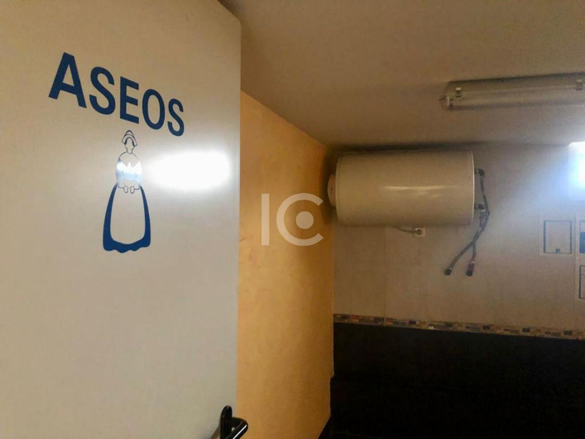 For sale of industrial plant/warehouse in Berango