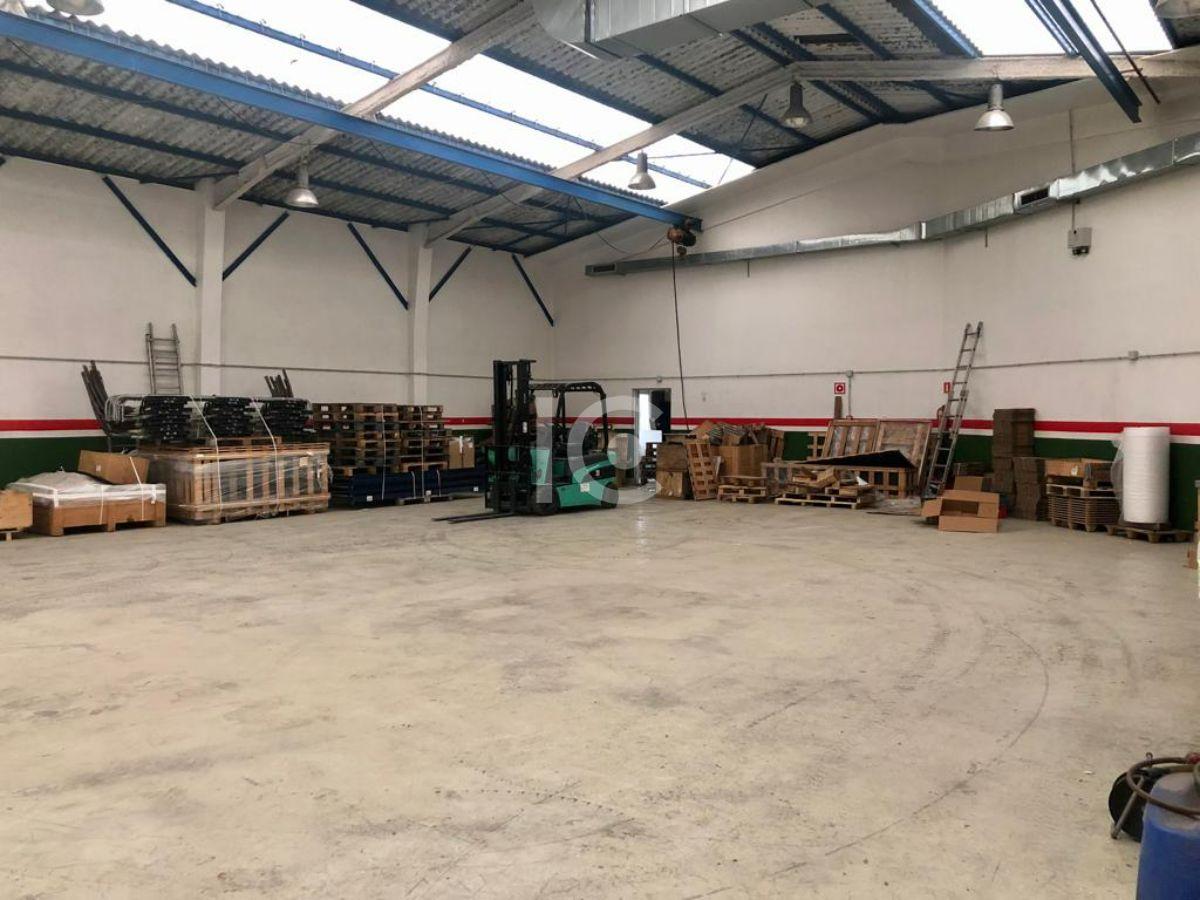 For sale of industrial plant/warehouse in Berango
