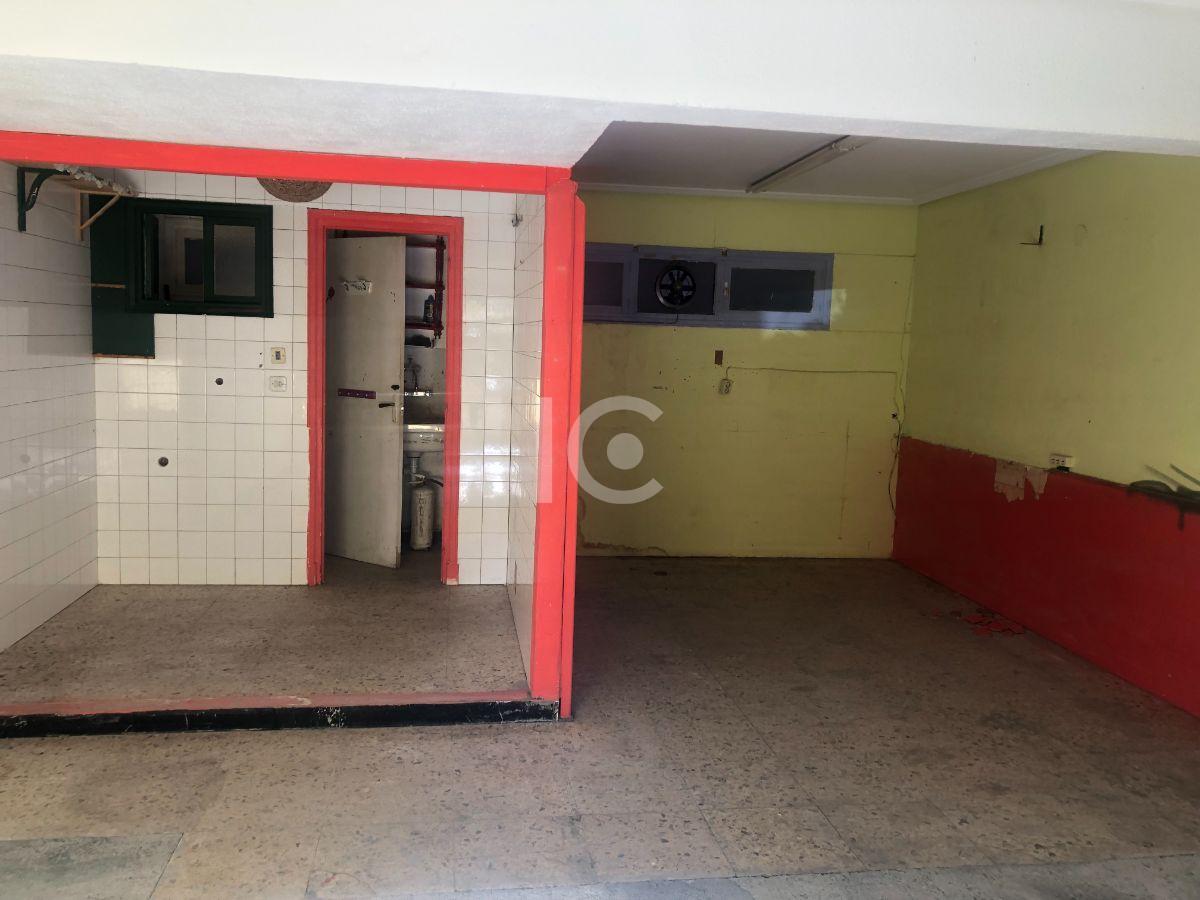 For sale of commercial in Algorta