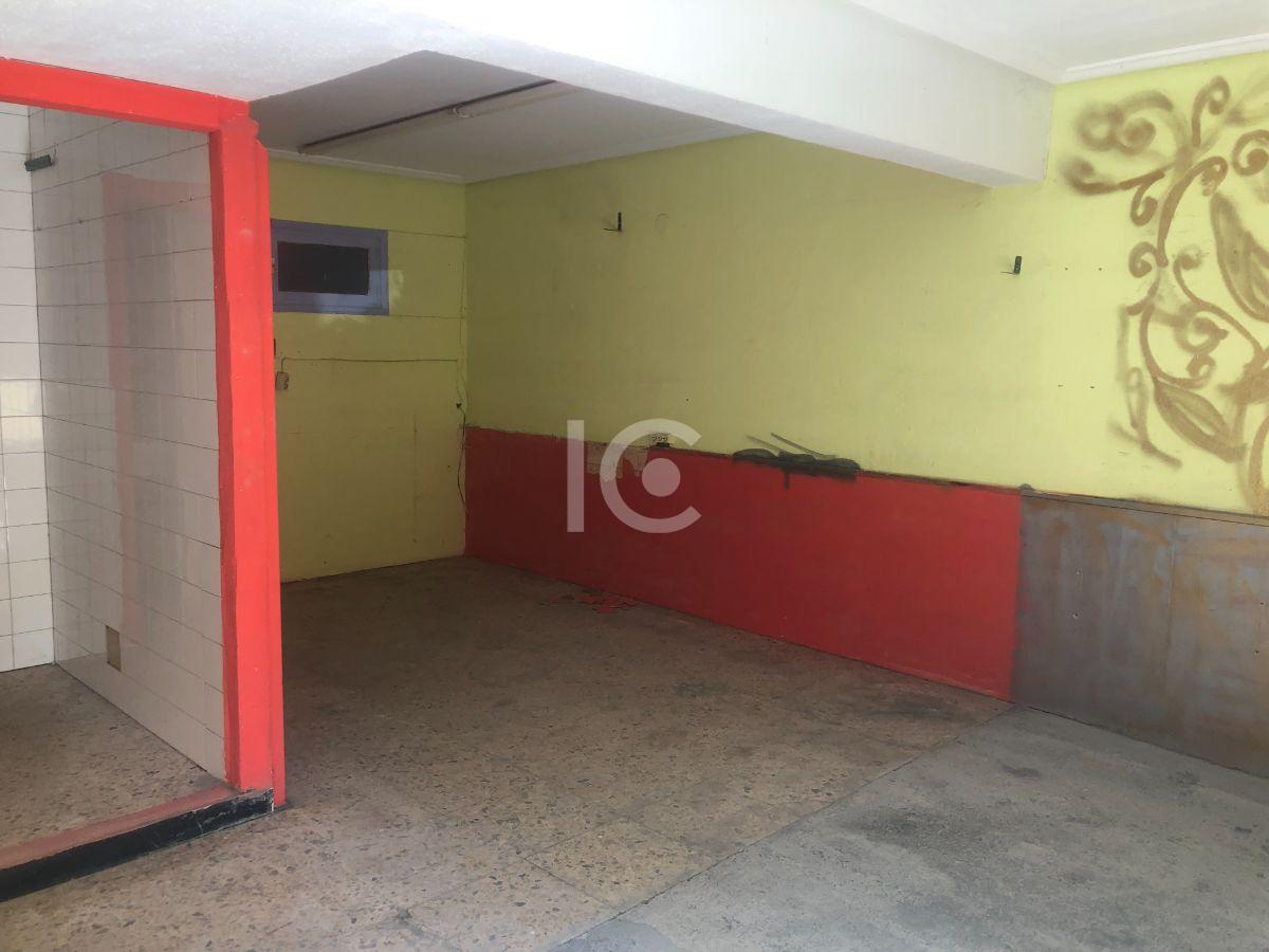 For sale of commercial in Algorta