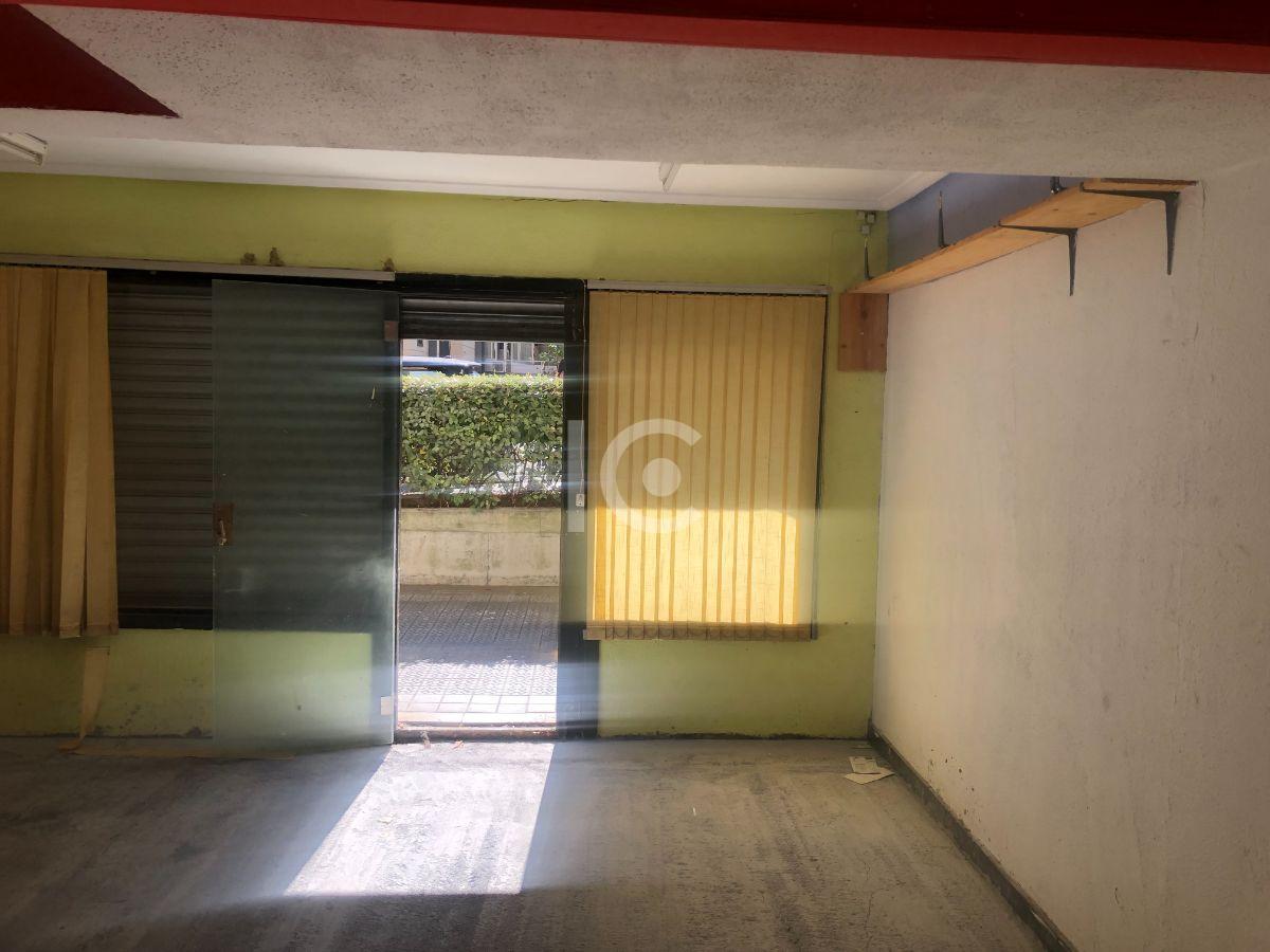 For sale of commercial in Algorta