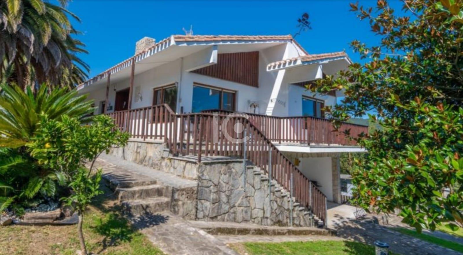For sale of chalet in Bermeo