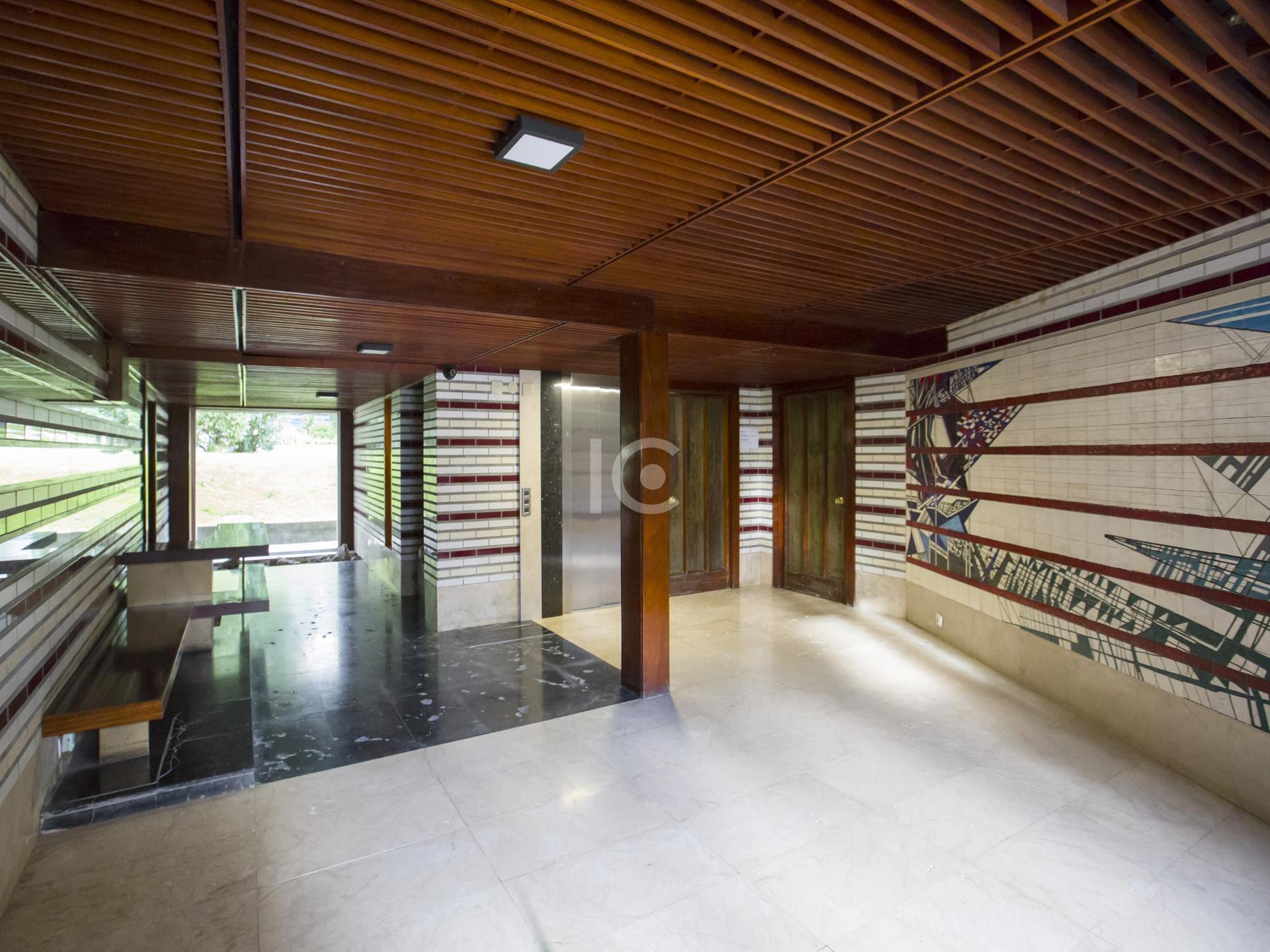For sale of apartment in Getxo