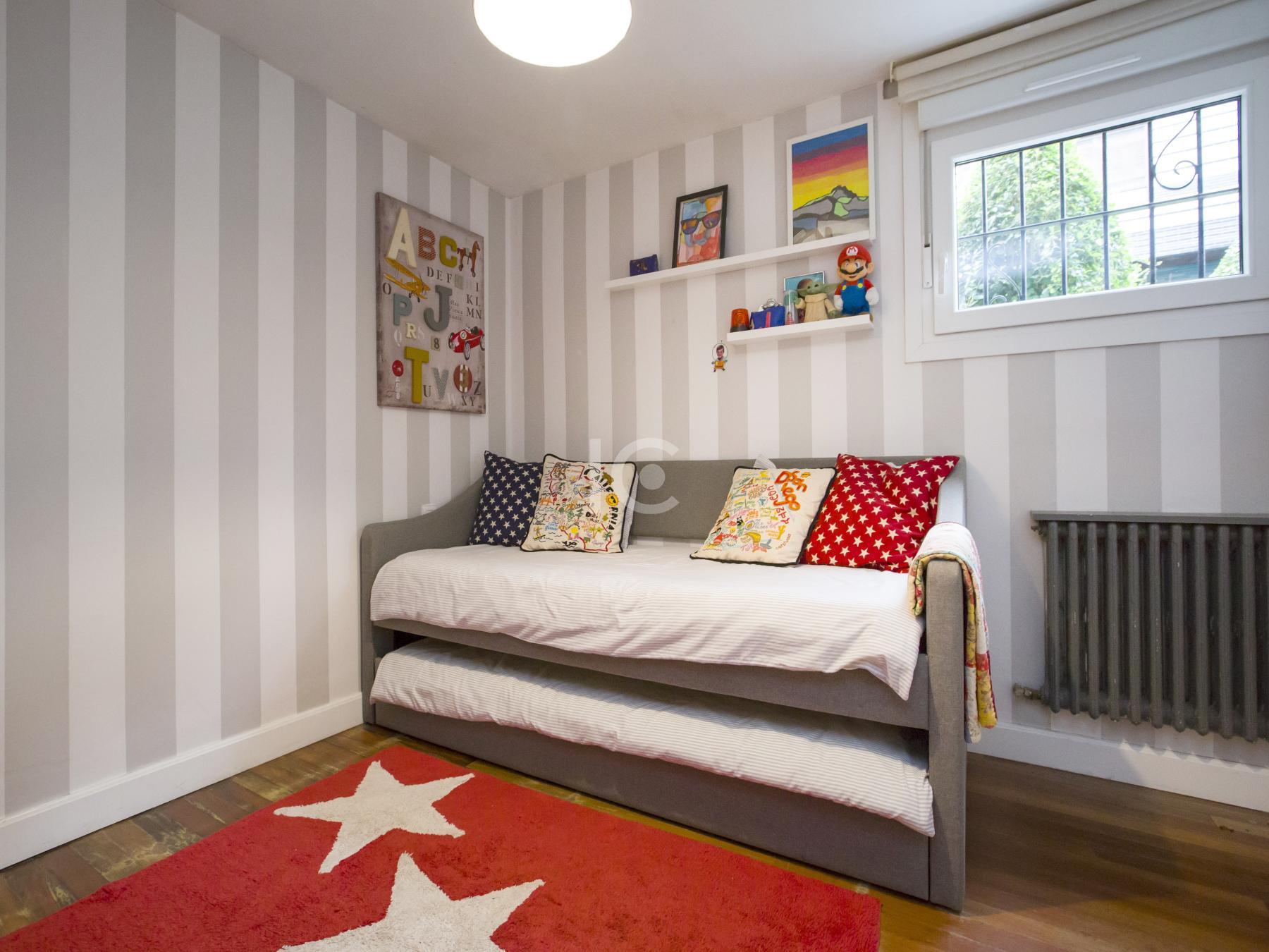 For sale of apartment in Getxo
