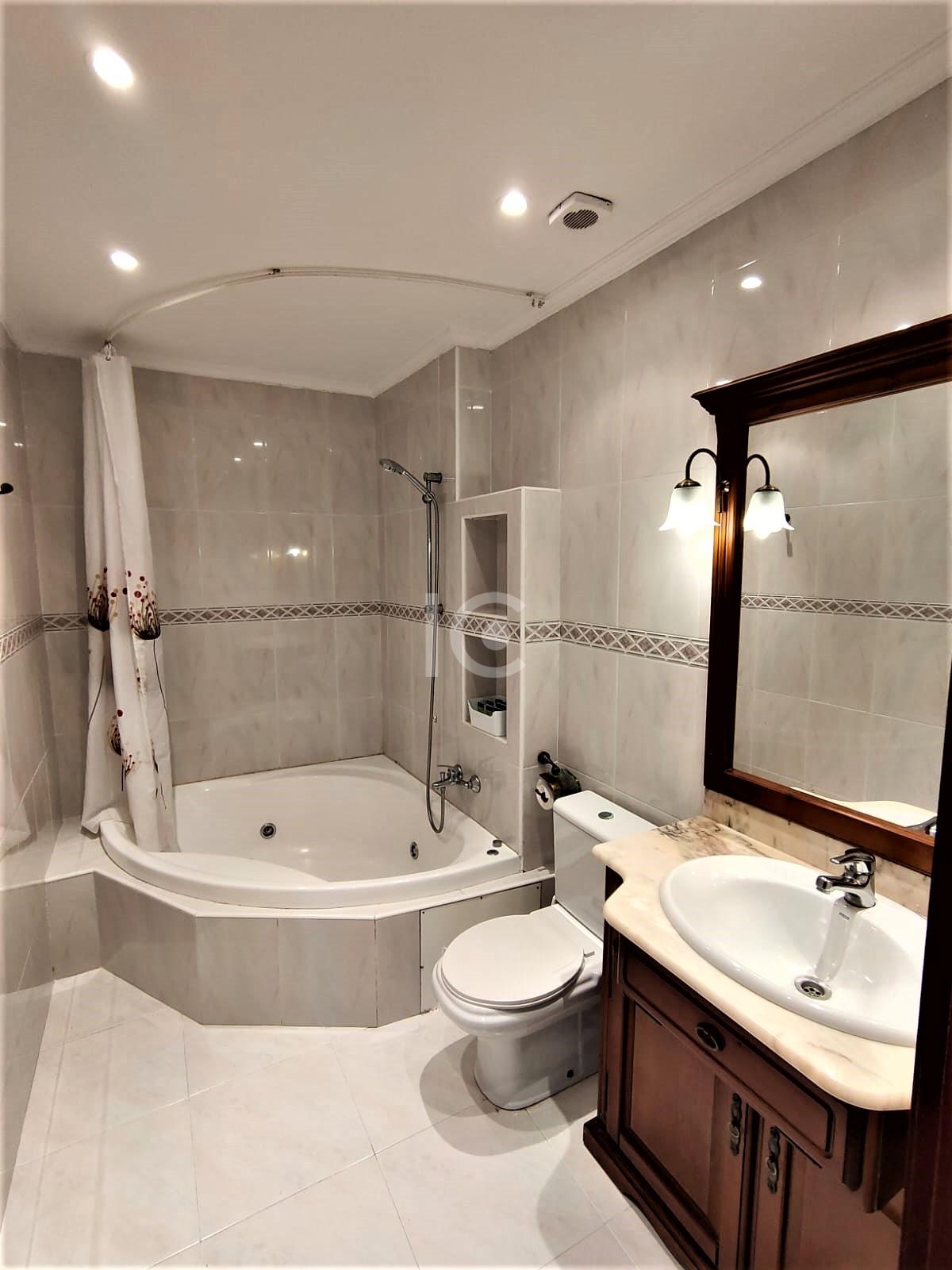 For sale of apartment in Bermeo