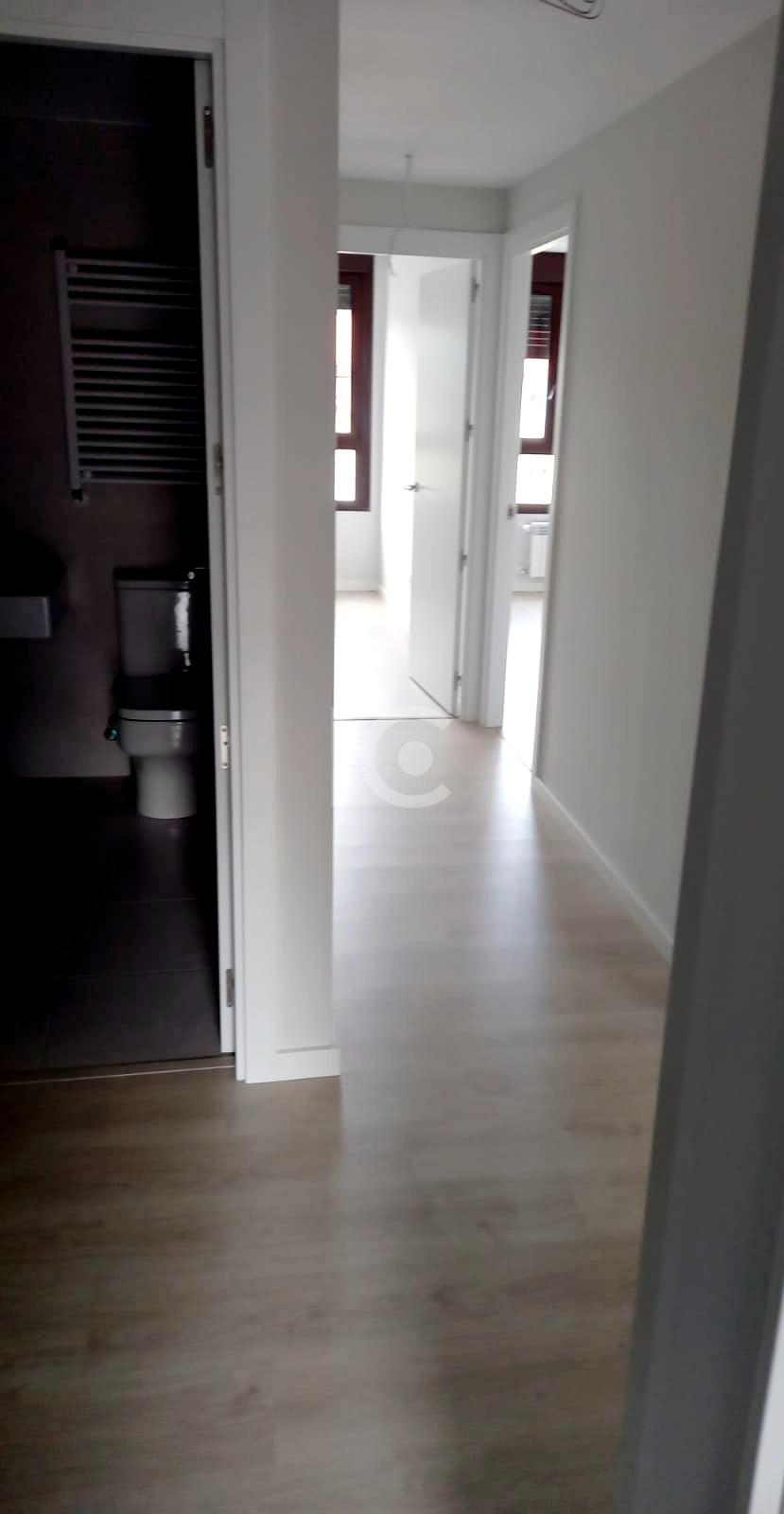 For sale of flat in Urduliz
