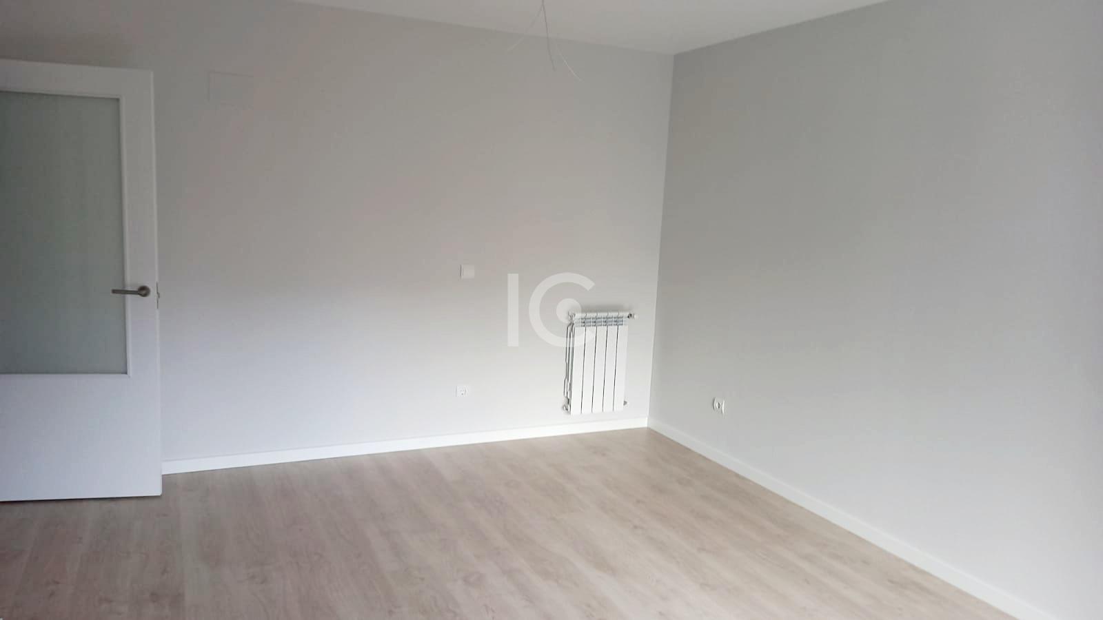 For sale of flat in Urduliz