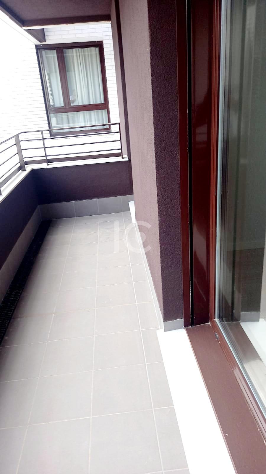 For sale of flat in Urduliz