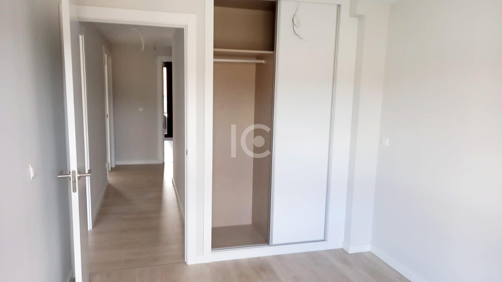 For sale of flat in Urduliz