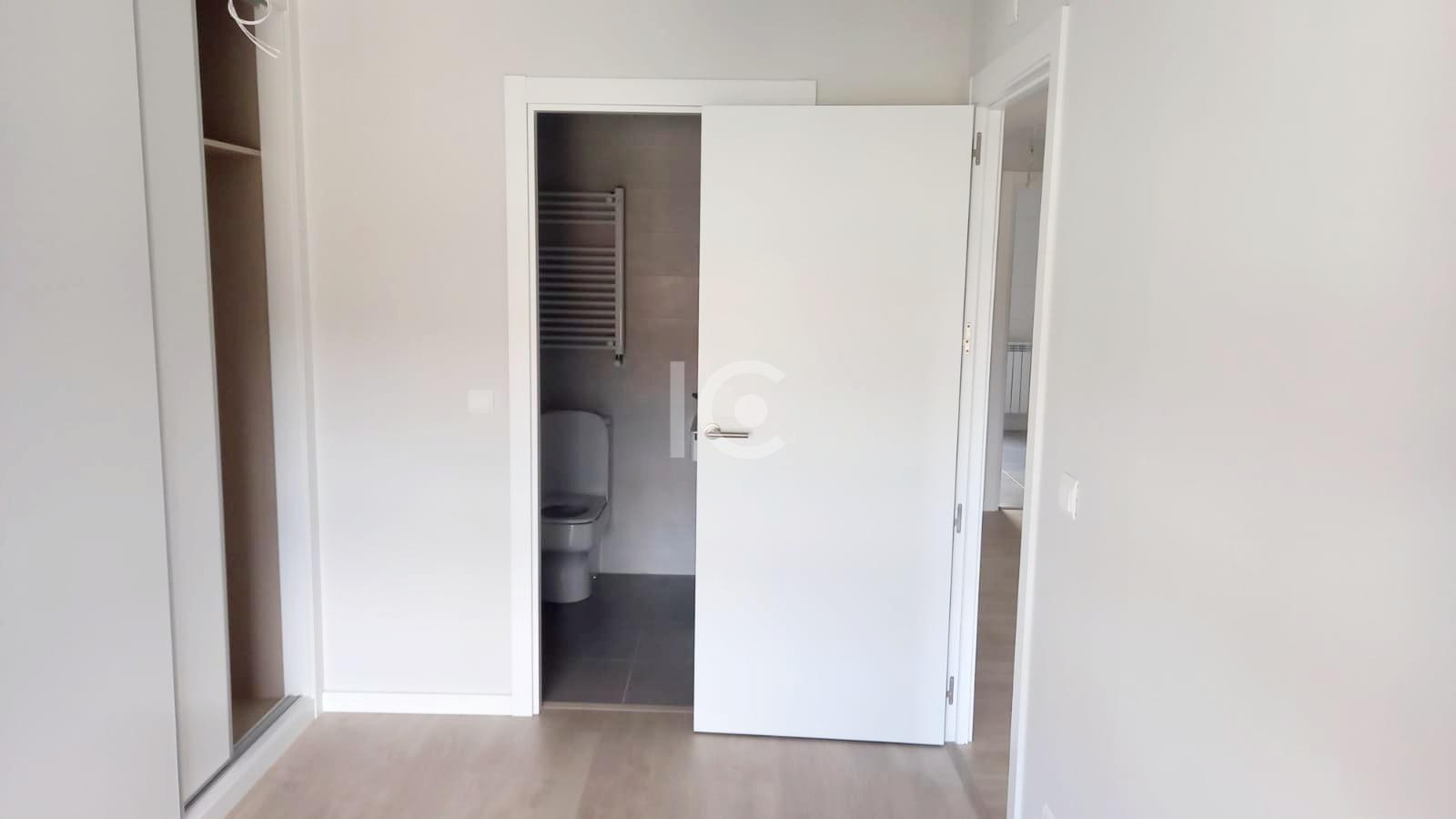 For sale of flat in Urduliz