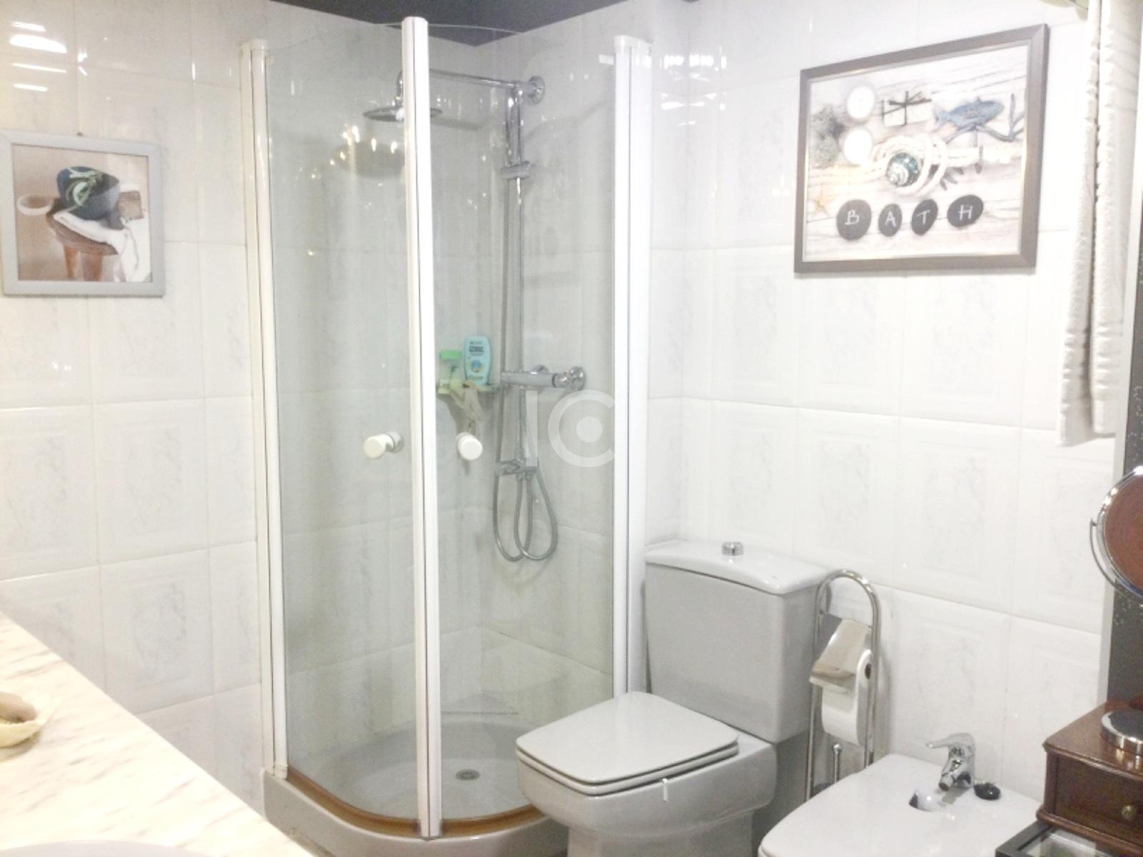For sale of chalet in Urduliz