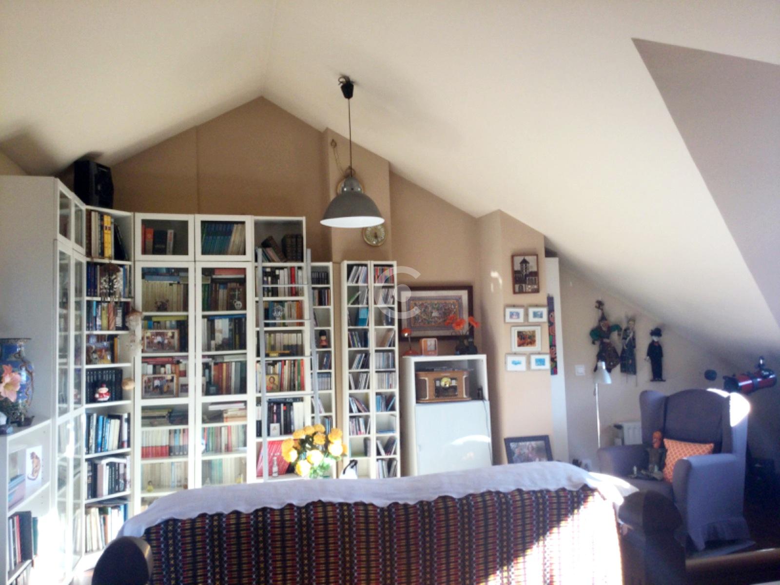 For sale of chalet in Urduliz