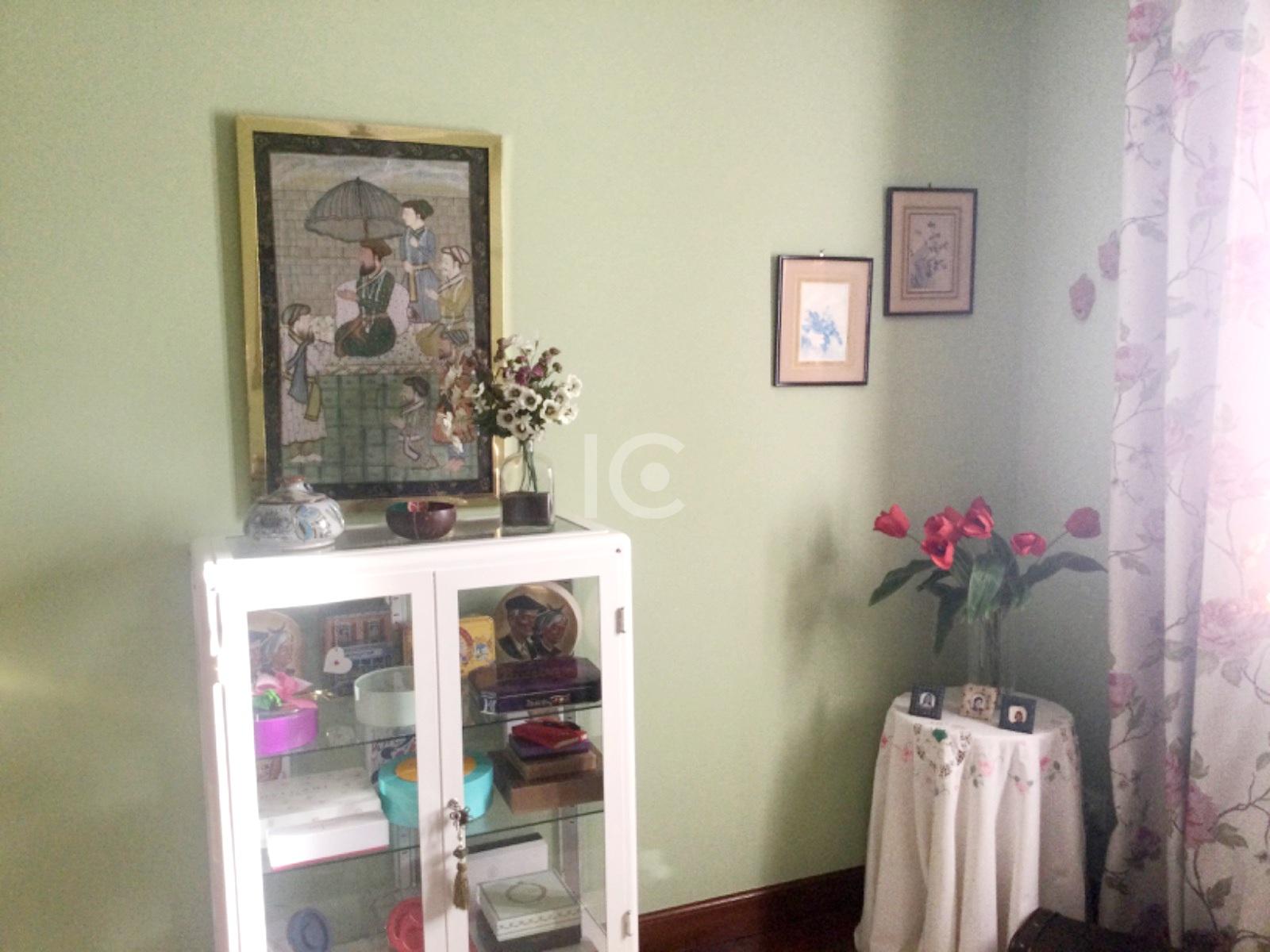 For sale of chalet in Urduliz