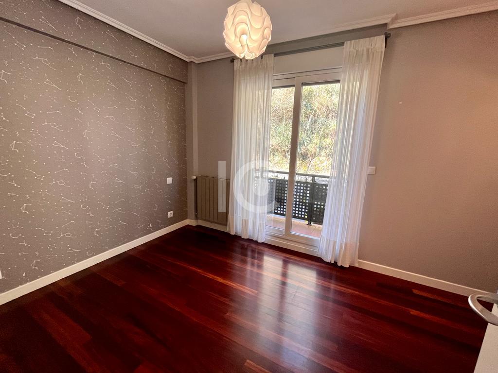 For rent of chalet in Plentzia