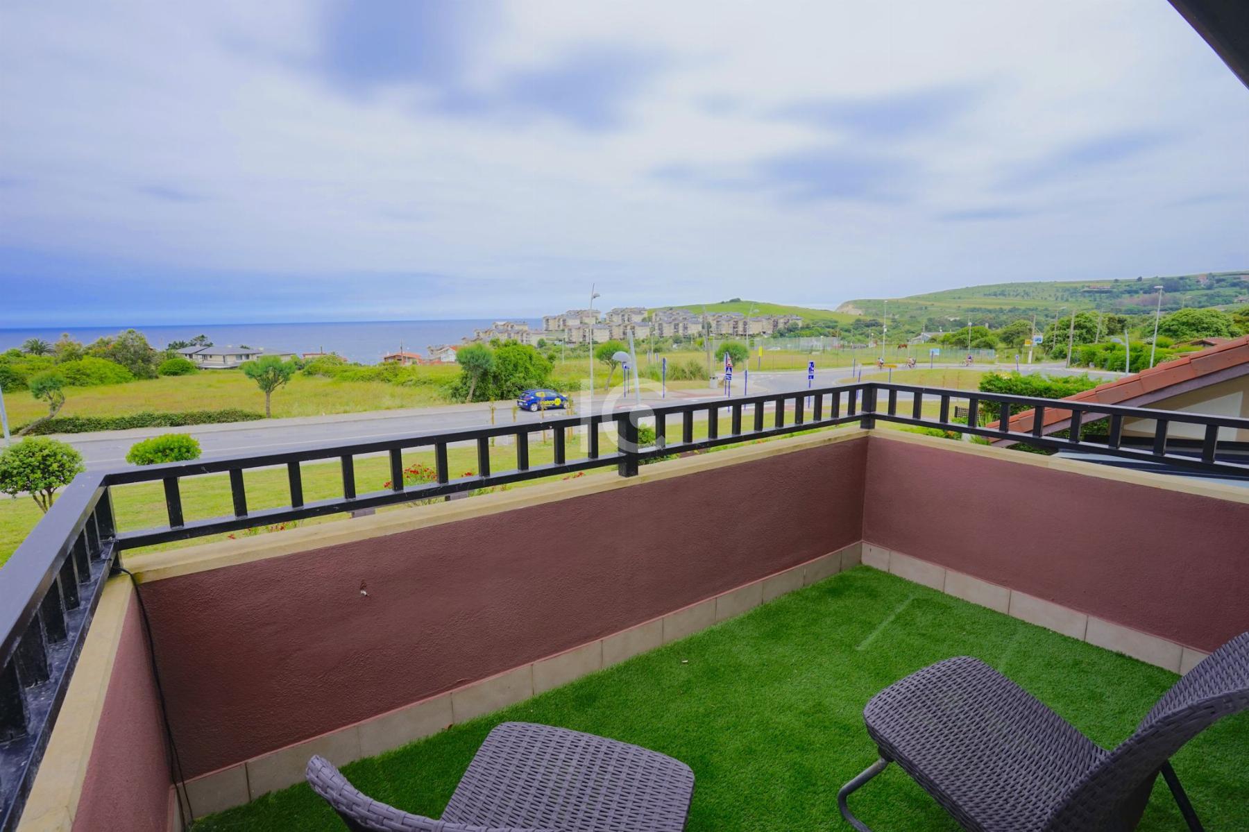 For sale of chalet in Sopelana