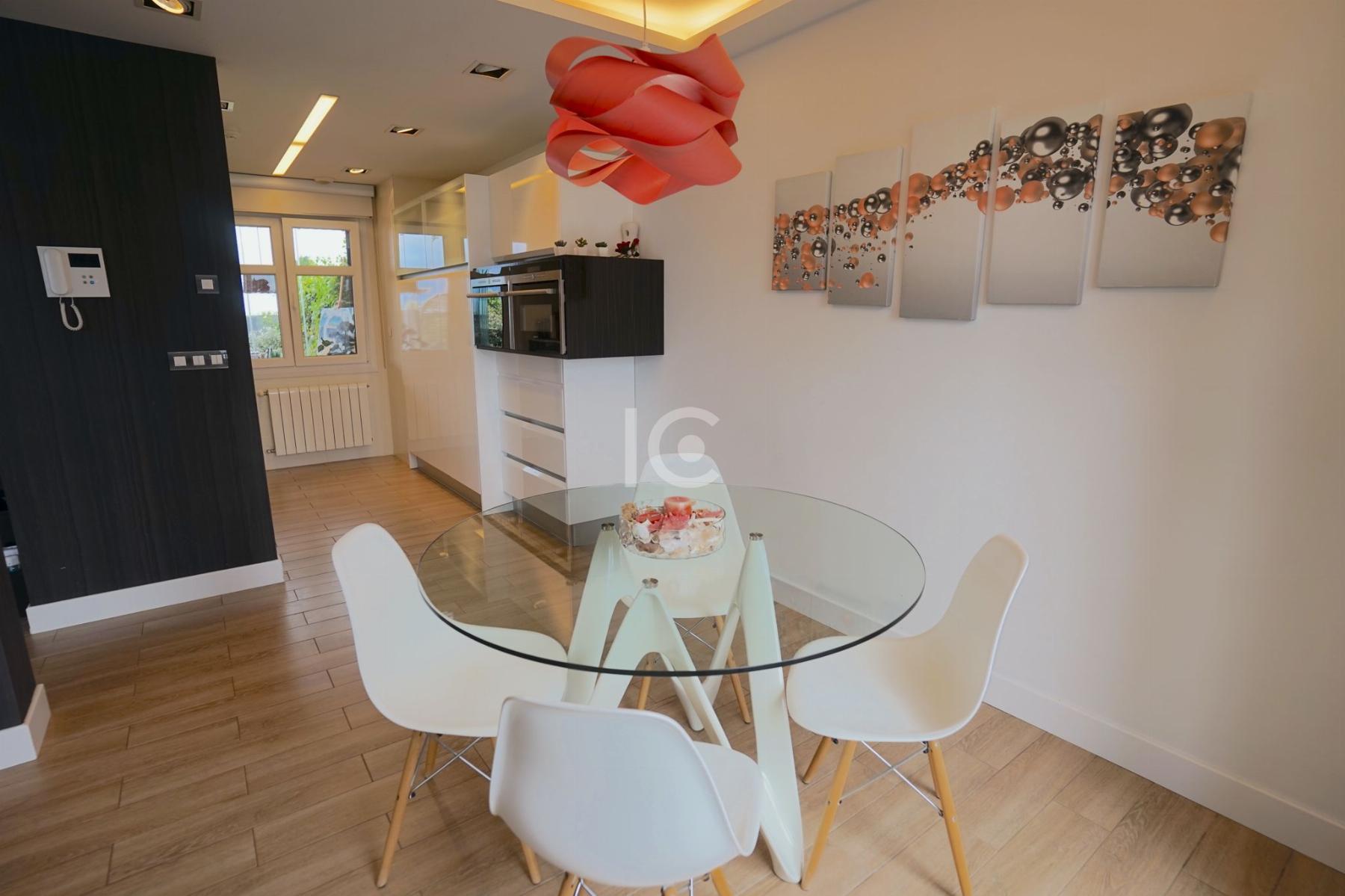 For sale of chalet in Sopelana