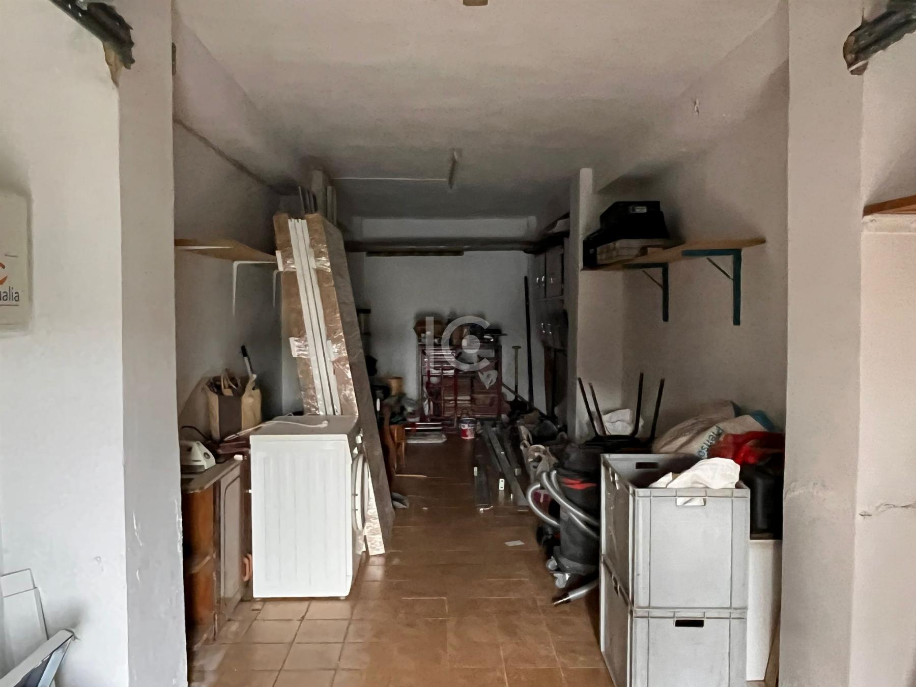 For sale of garage in Erandio