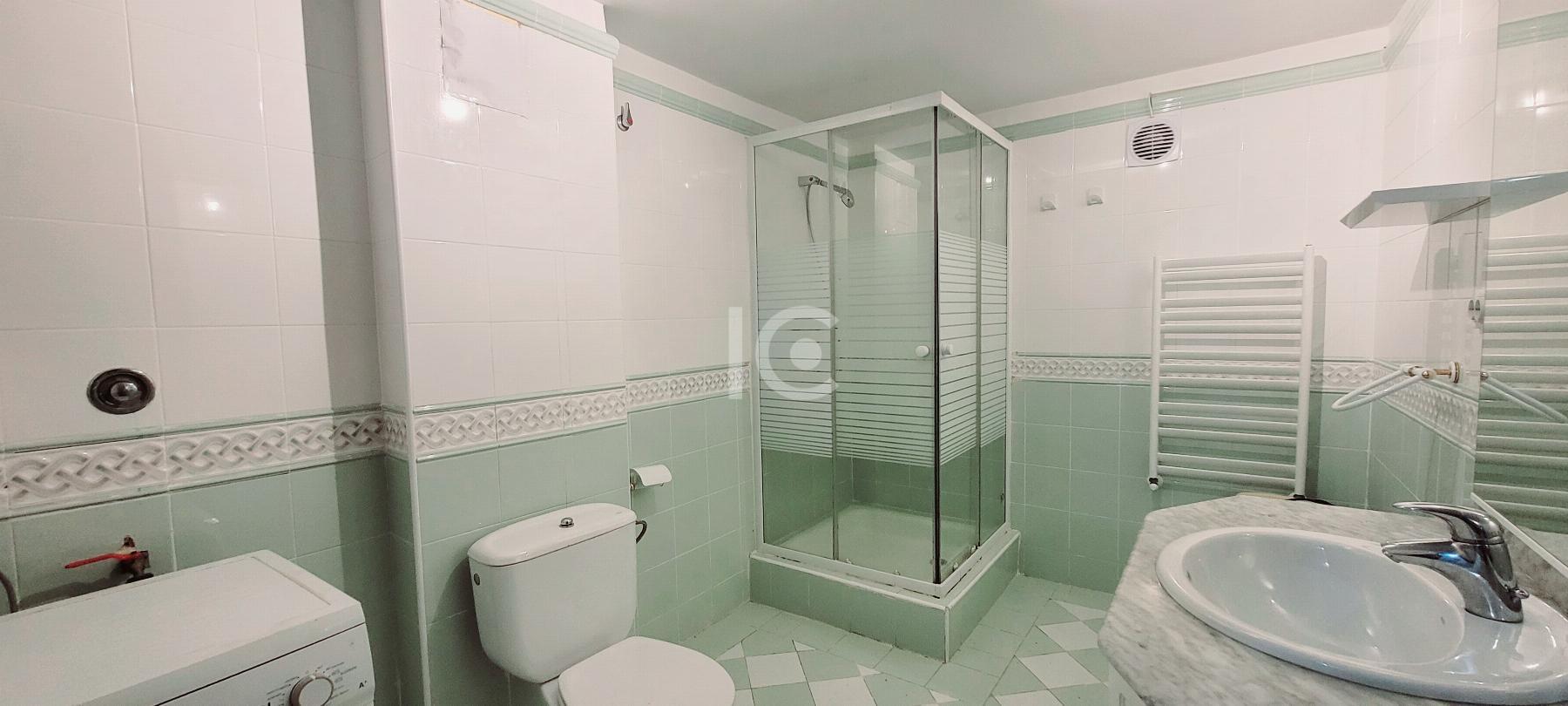 For sale of chalet in Plentzia