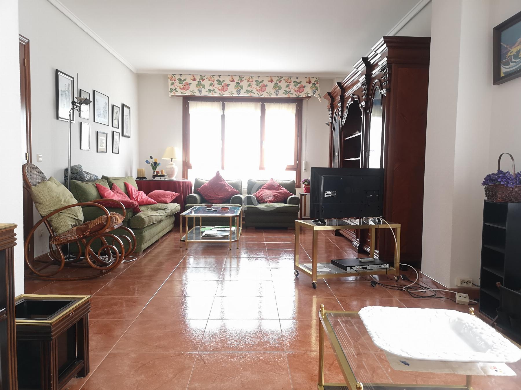 Venta de casa en Labastida