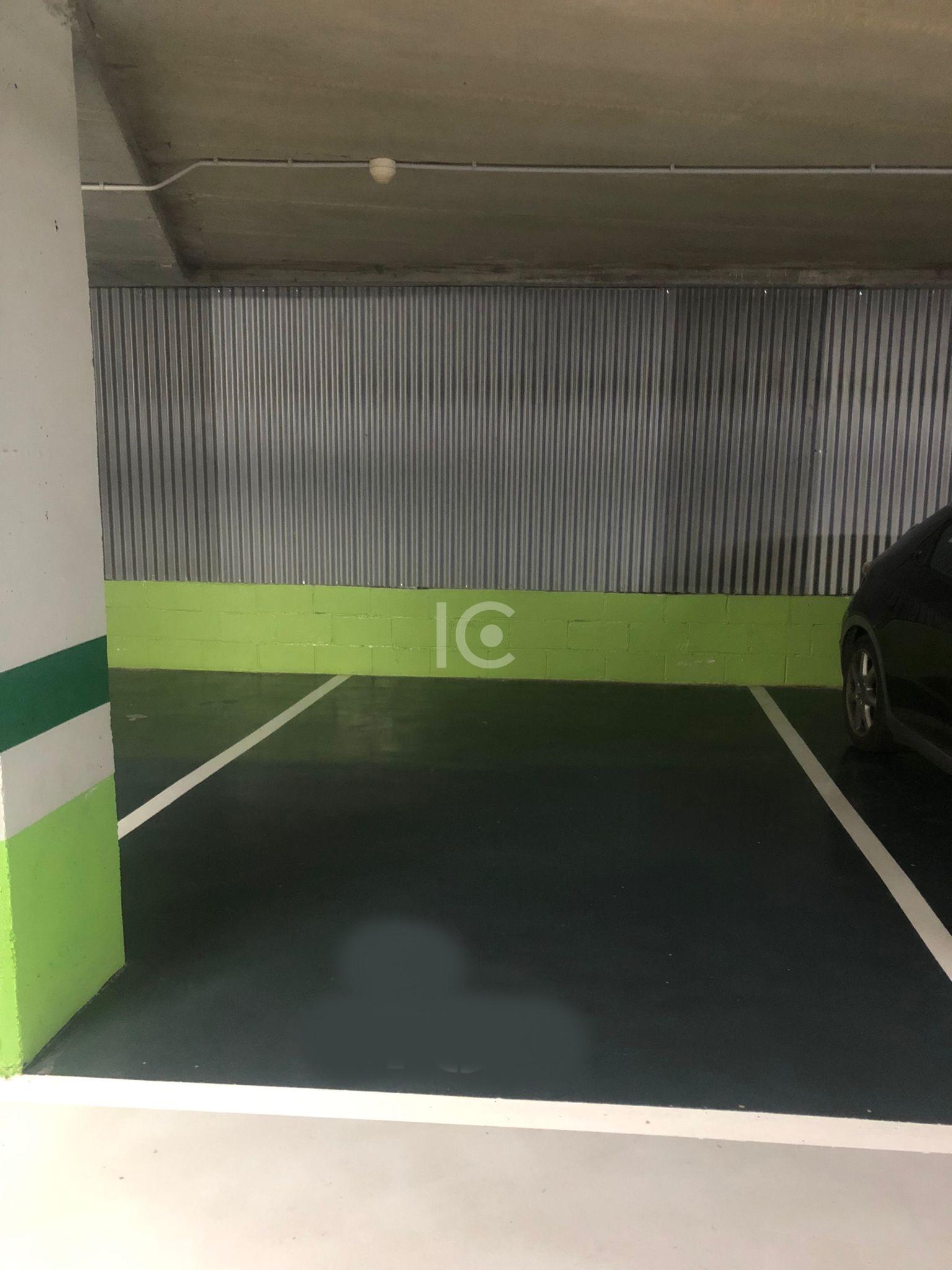 For sale of garage in Bilbao