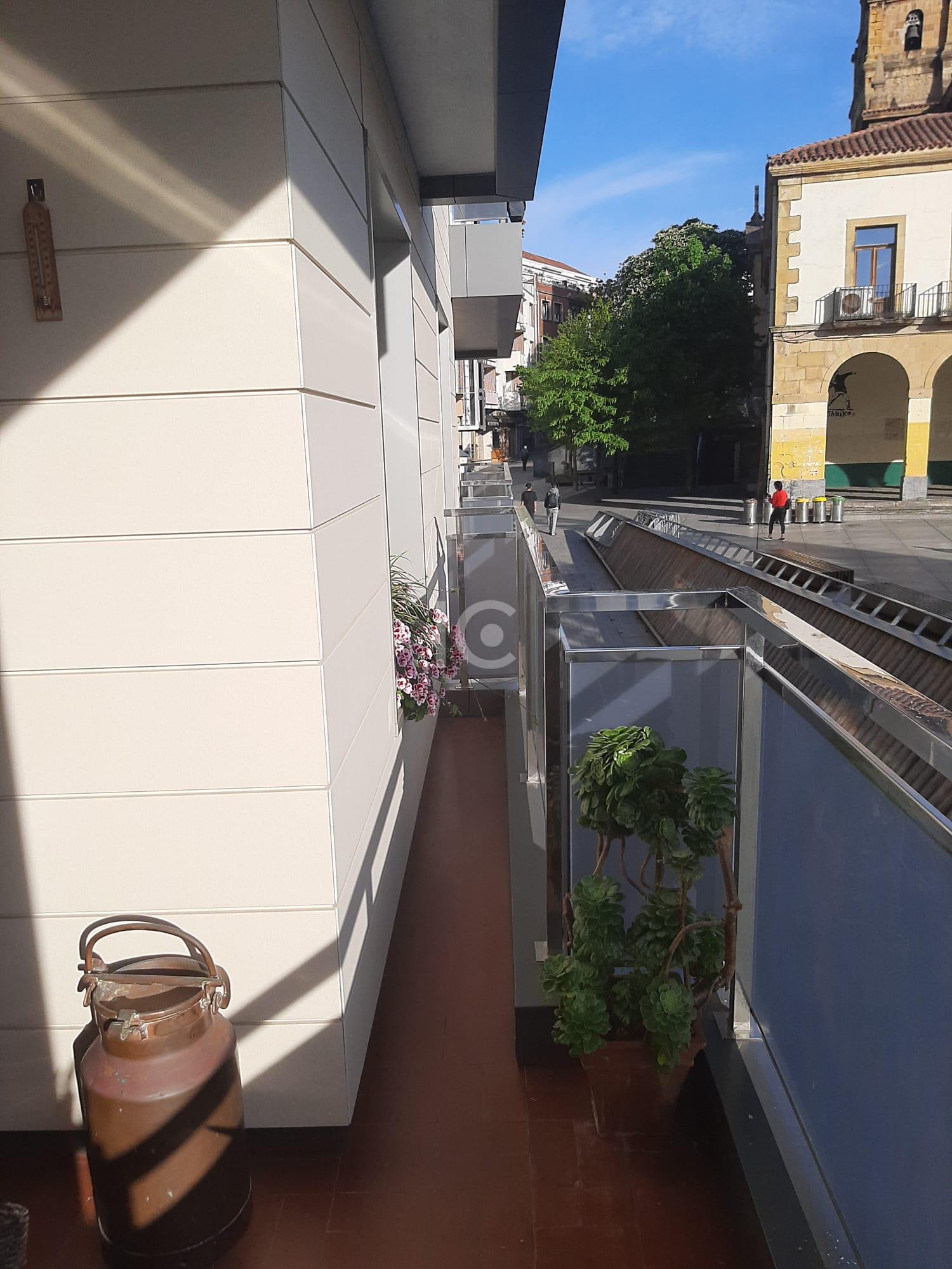 For sale of flat in Getxo