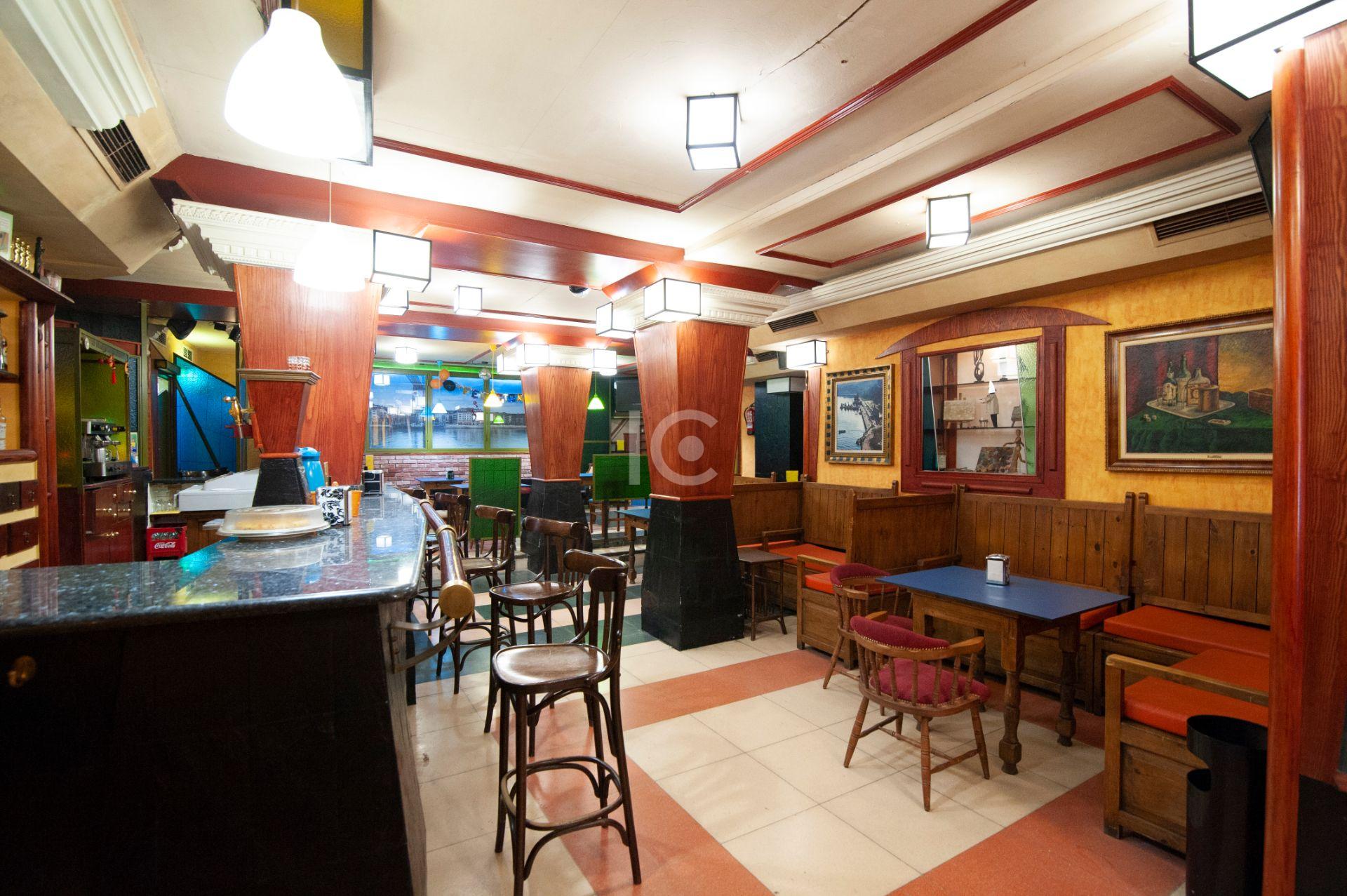 For sale of commercial in Portugalete