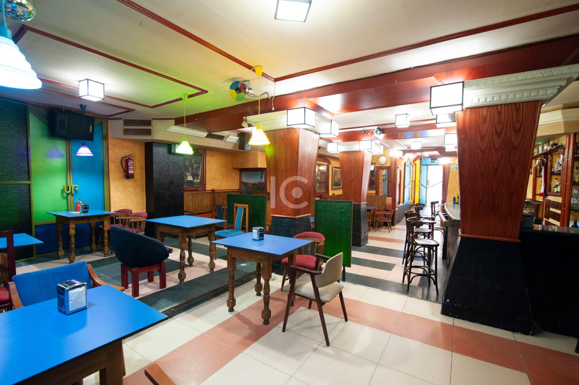 For sale of commercial in Portugalete