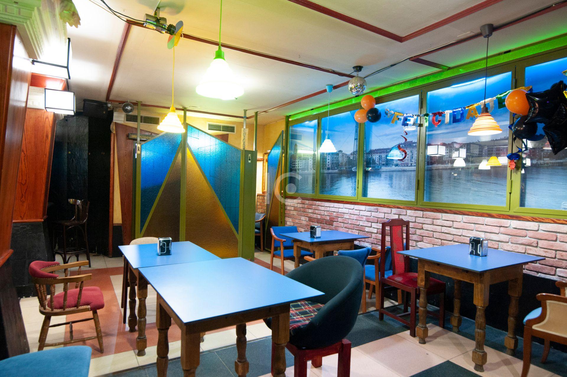 For sale of commercial in Portugalete