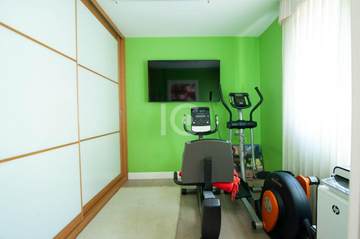 For sale of flat in Getxo