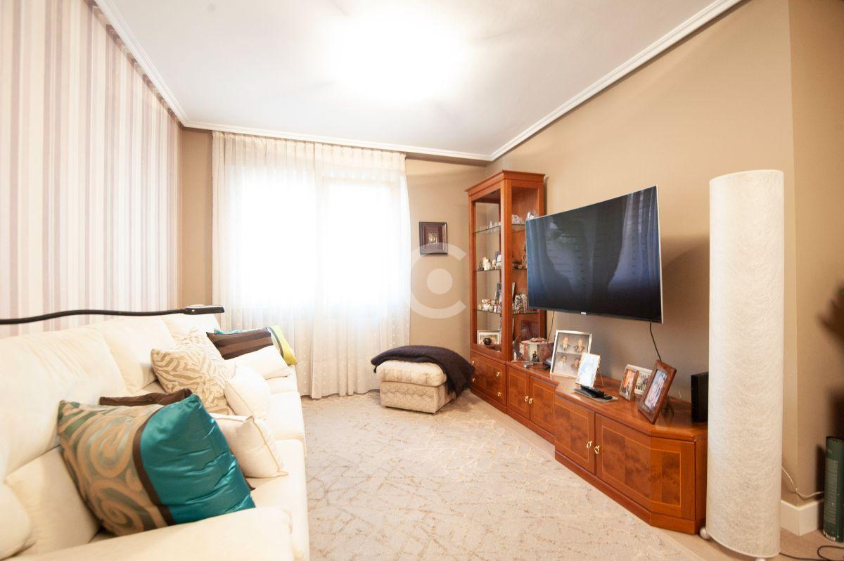For sale of flat in Getxo