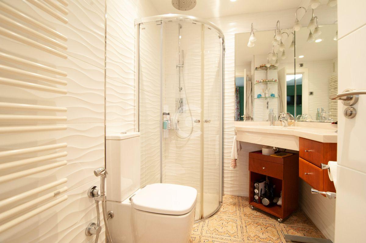 For sale of flat in Getxo
