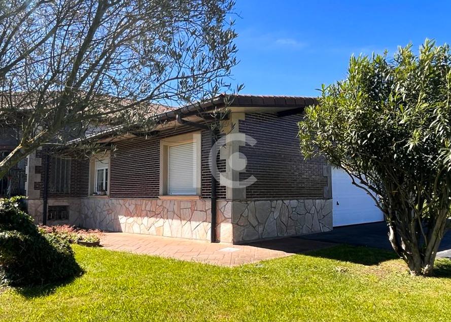 Venta de villa en Berango