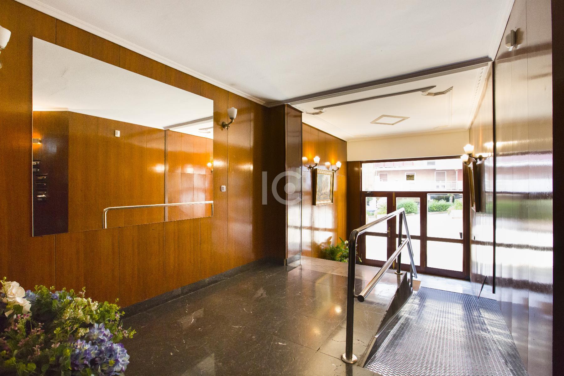 For sale of flat in Bilbao