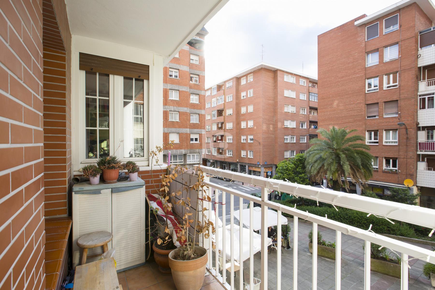 For sale of flat in Bilbao