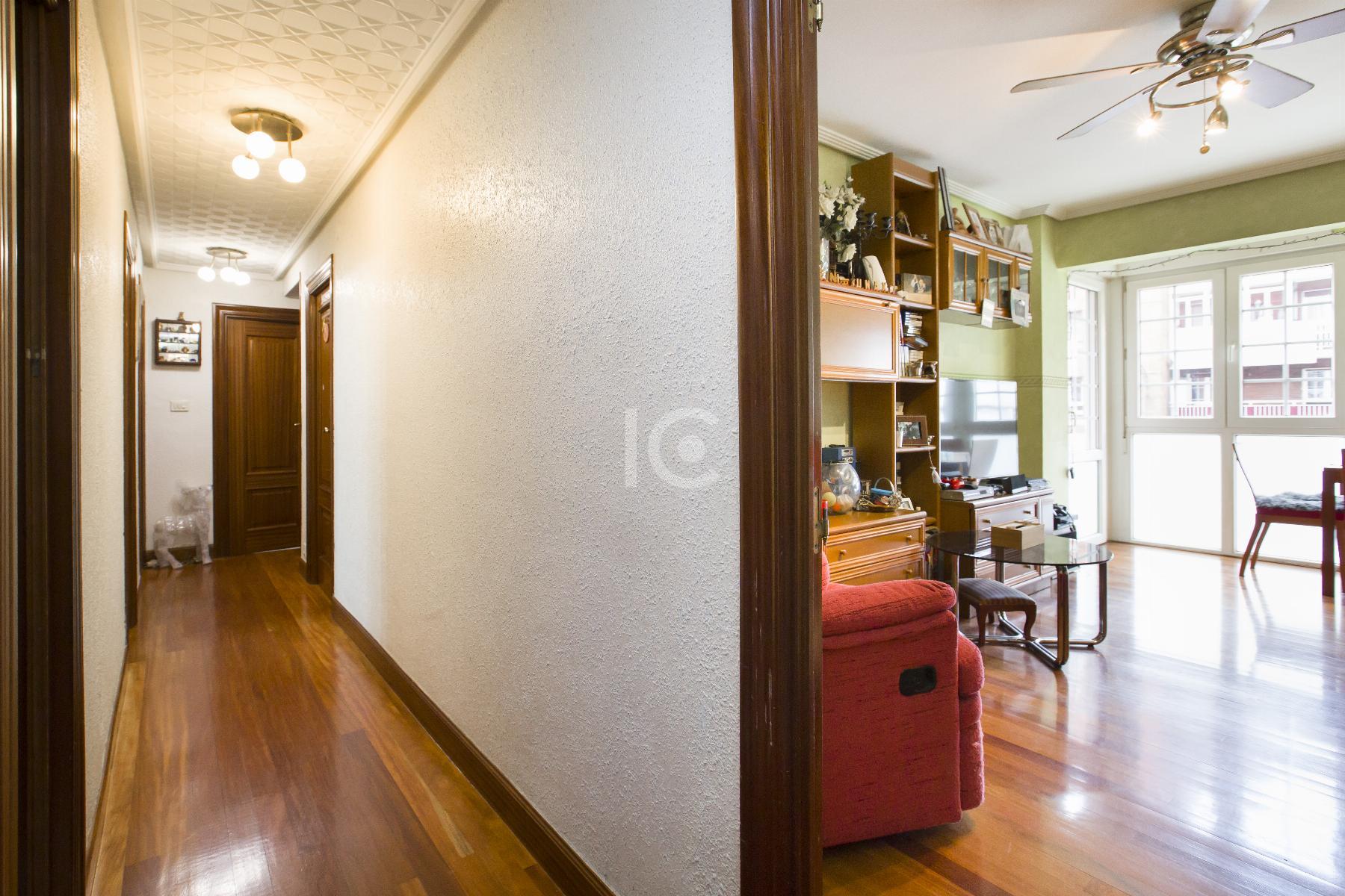 For sale of flat in Bilbao