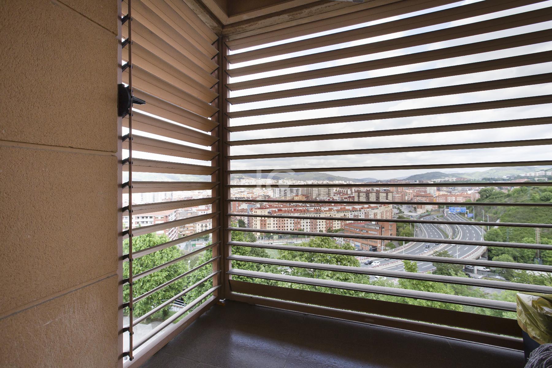 For sale of flat in Bilbao