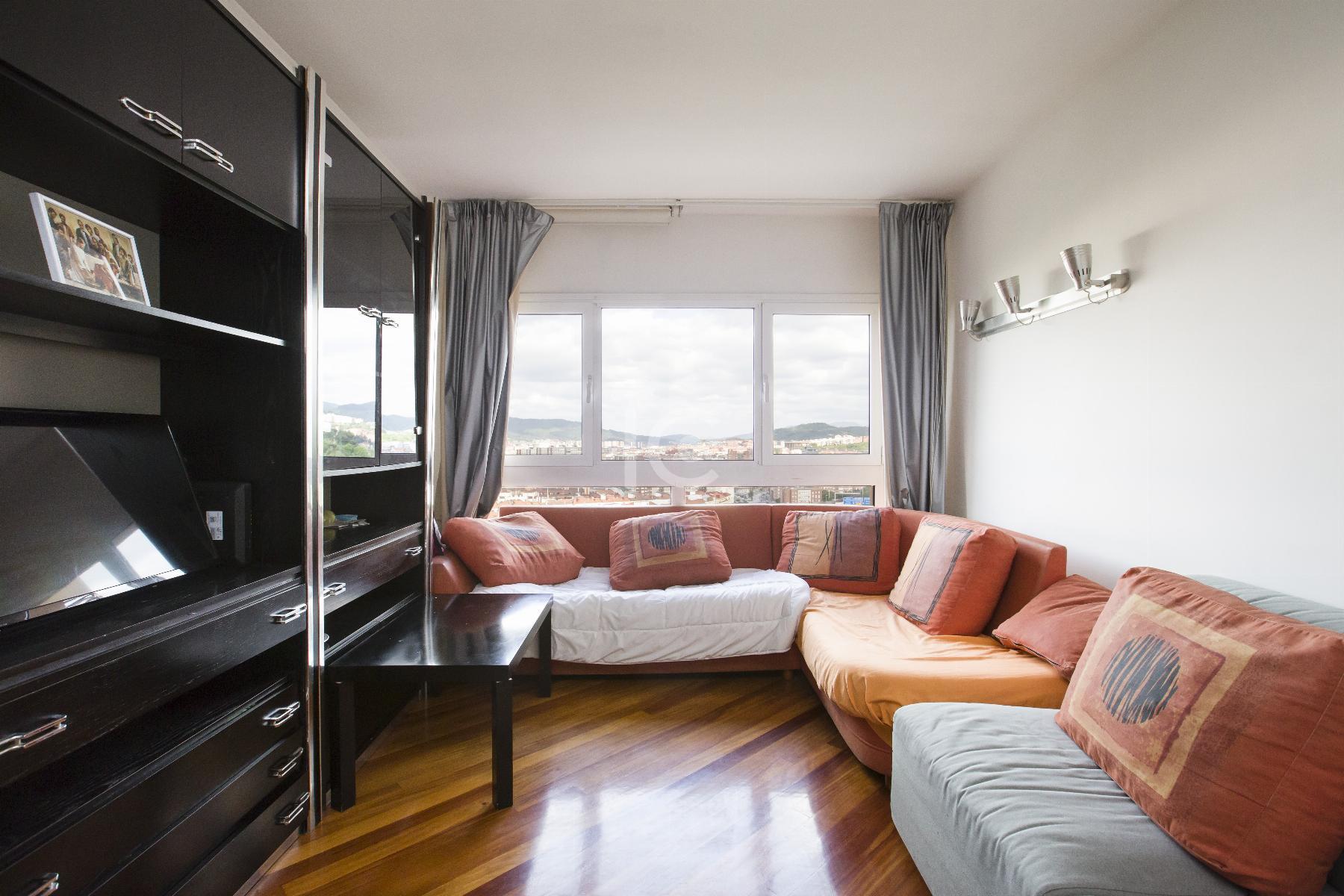 For sale of flat in Bilbao
