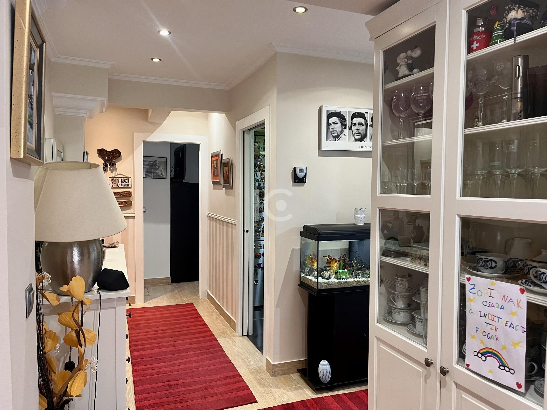For sale of flat in Getxo