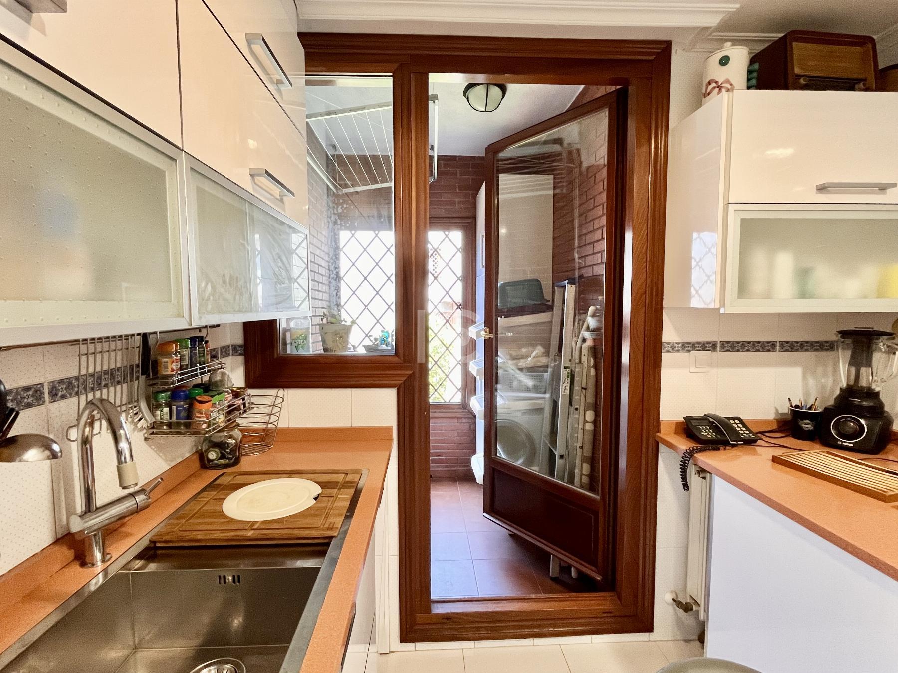 For sale of flat in Berango