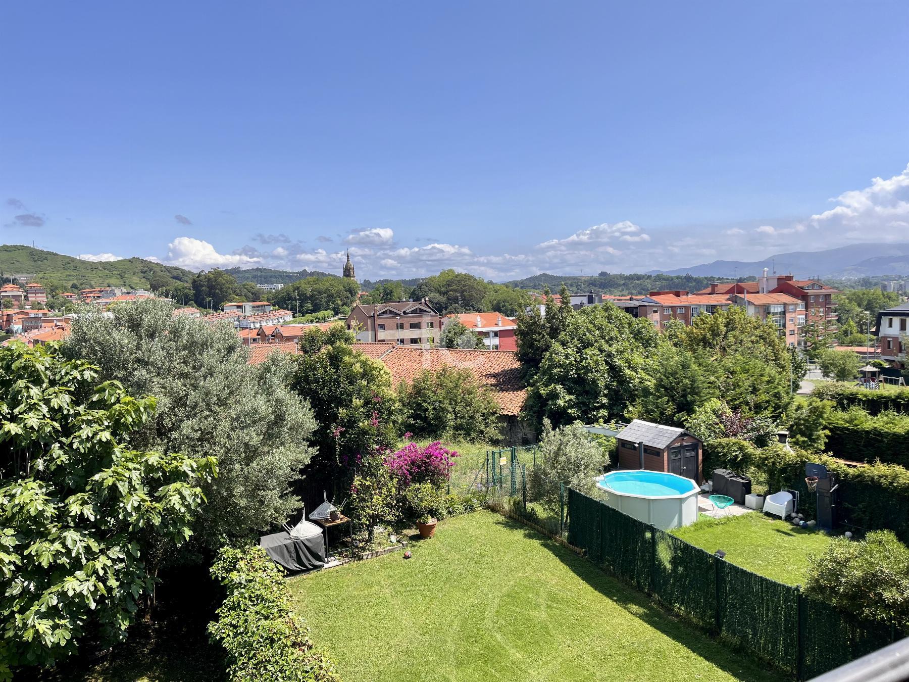 For sale of flat in Berango
